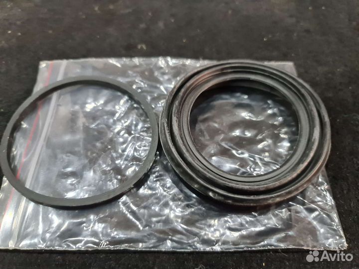 Ремкомплект переднего суппорта Mercedes W638