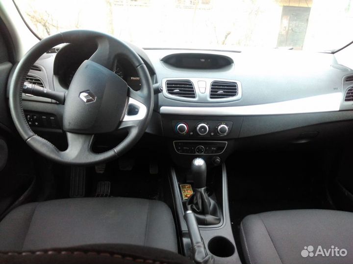 Renault Fluence 1.6 МТ, 2011, 146 000 км