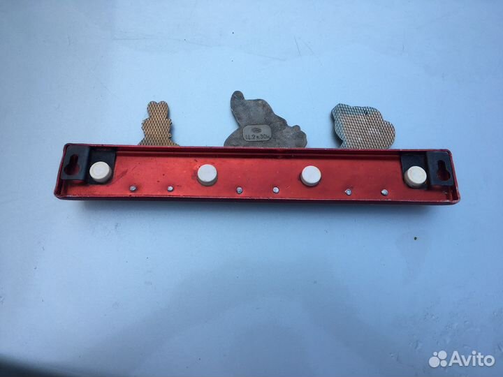 Крючки для детской одежды