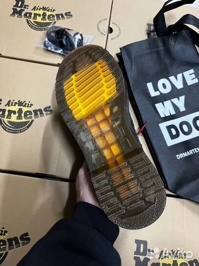 Dr. Martens 1461 Lost Boy