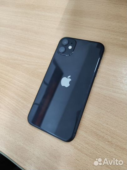 Продам iPhone 11