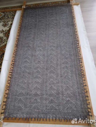 Оренбургские палантины и паутинки