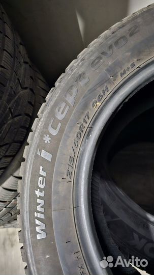 Hankook Winter I'Cept Evo 215/60 R17 96H
