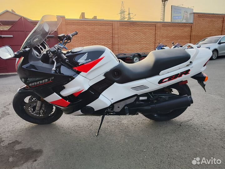 Honda CBR 1000 dual 1996г.Европы.Кредит.Доставка