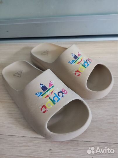 Детские шлепанцы