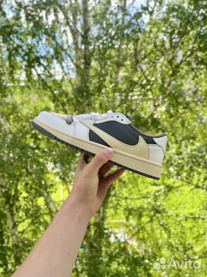 Кроссовки Nike Air Jordan 1 Low Travis Scott