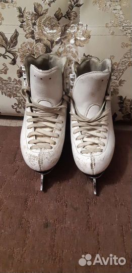 Фигурные коньки risport 210