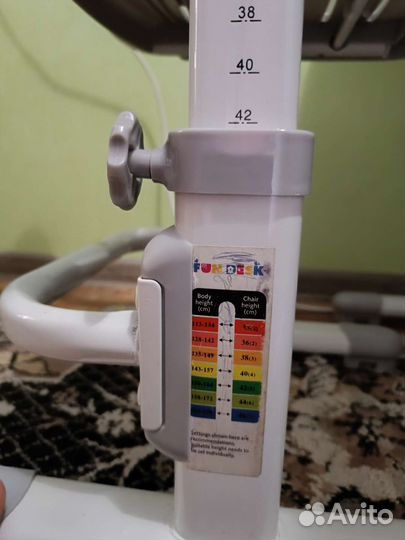 Растущая парта и стул