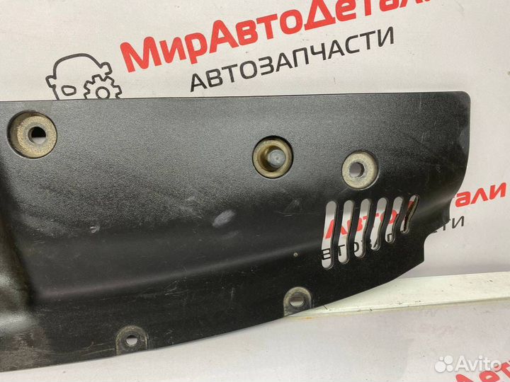 Накладка замка капота Honda Civic 10 2016 74127TBA