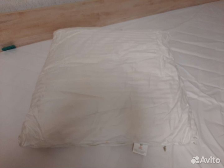 Подушка новая