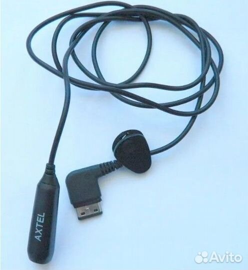 Проводная гарнитура Nokia для мобильного