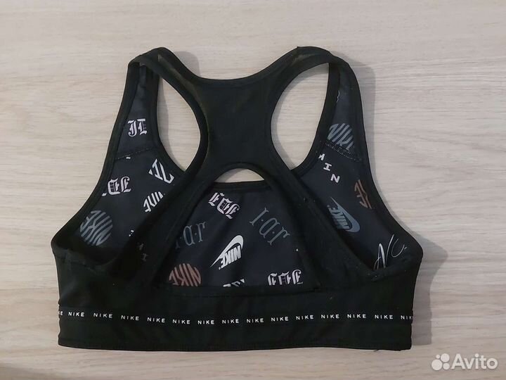Спортивный топ детский Nike