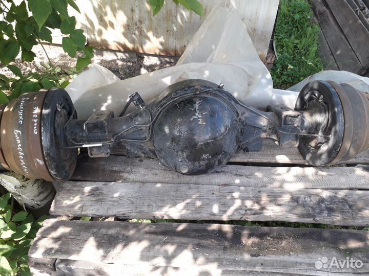 Задний мост