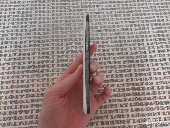 Телефон Samsung