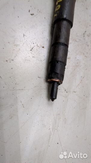 Форсунка топливная Nissan Primastar