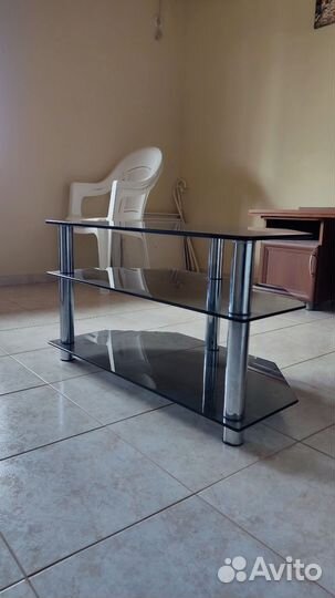 Стол журнальный стеклянный
