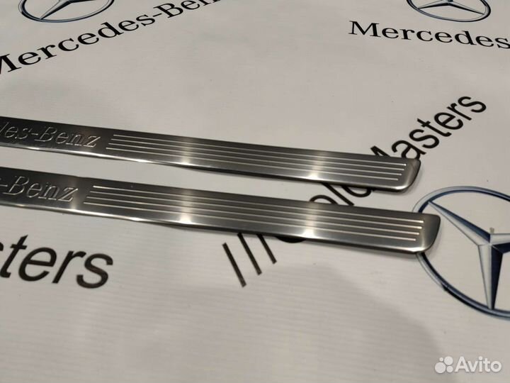 Накладки на пороги салонные хром W204 купе