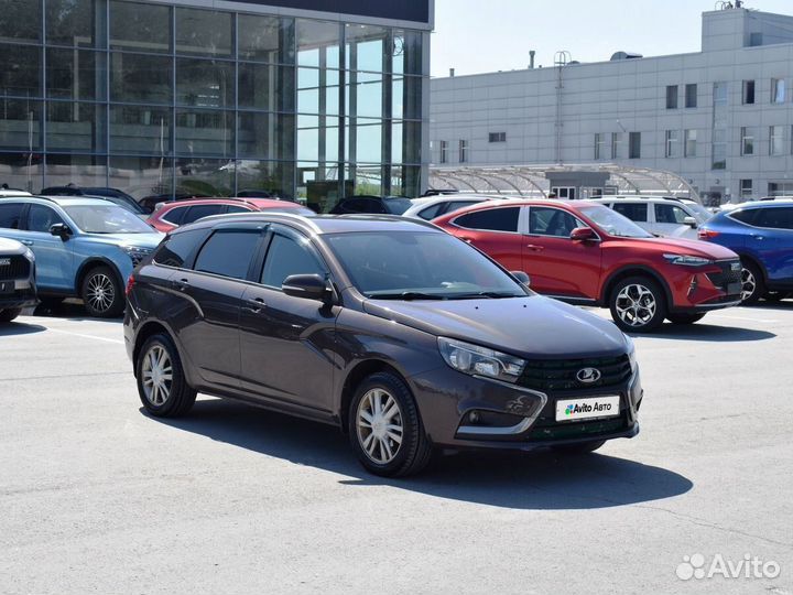 LADA Vesta 1.6 МТ, 2019, 100 000 км