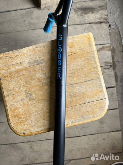 Трюковой самокат Globber GS540