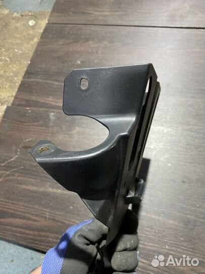 Внутренний пластик морды Yamaha MT-09 Tracer 15