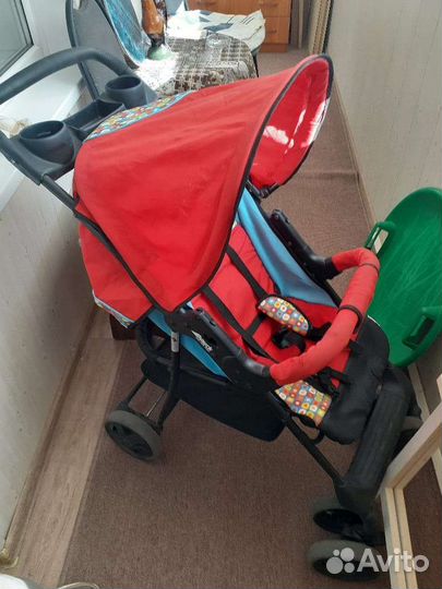 Прогулочная коляска
