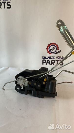 Замок двери передний правый Hyundai Getz