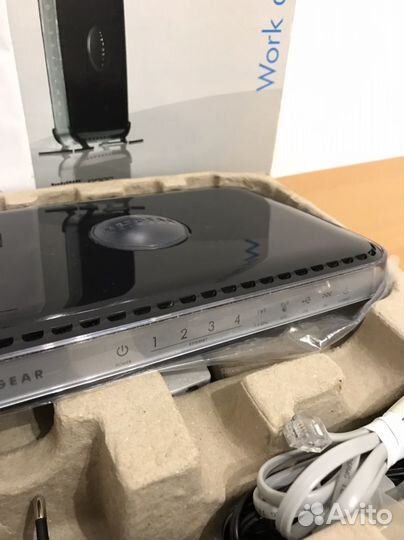 Wi-Fi роутер Netgear DGN3500