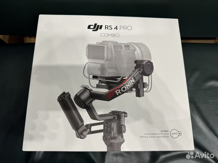 Стабилизатор DJI RS 4 combo pro