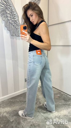 Джинсы