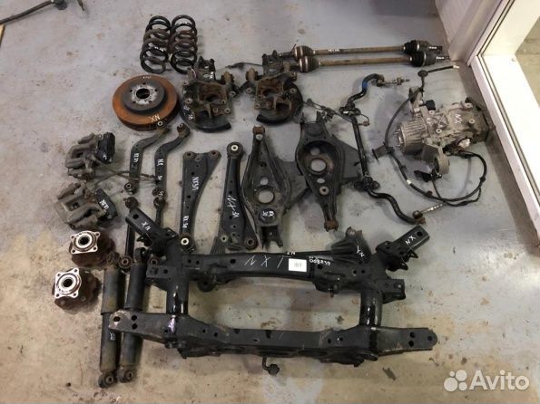 Задняя ходовка в сборе Lexus NX 200/300