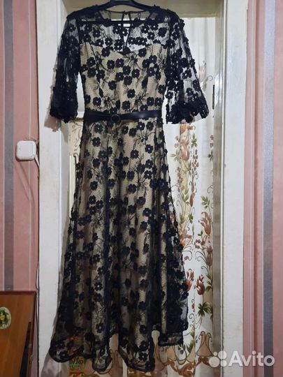 Вечернее платье