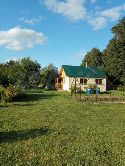 Дом 26,7 м² на участке 30 сот.