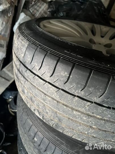 Dunlop SP Sport Maxx 245/45 R19