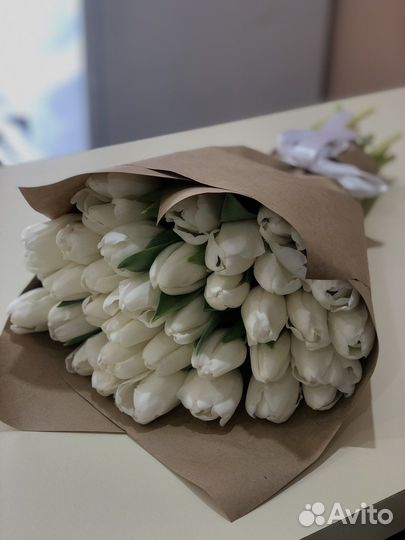 Тюльпаны к 8 марта букет