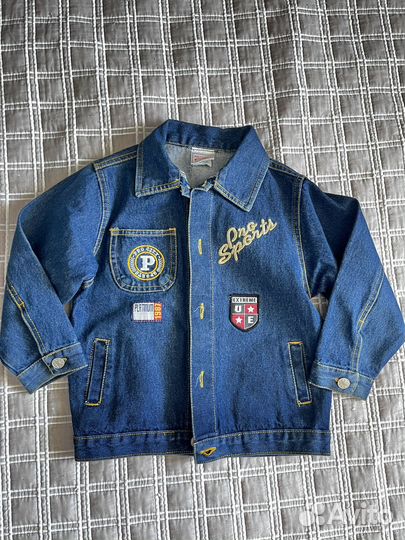 Джинсовая куртка