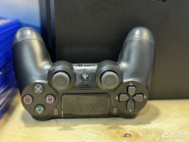 Sony playstation 4 slim 1tb 2 rv как новая