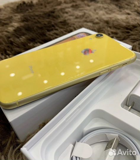 iPhone Xr, 128 ГБ