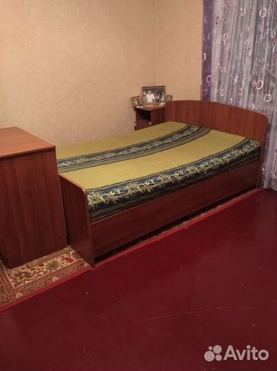 Спальный гарнитур бу