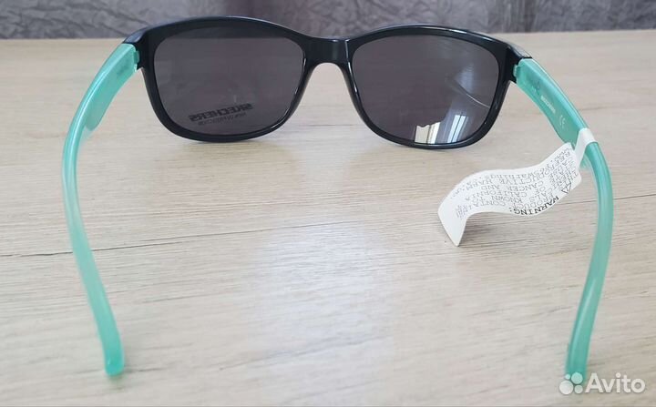 Очки солнцезащитные Skechers,оригинал,новые