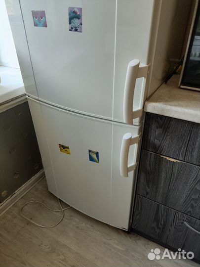 Холодильник