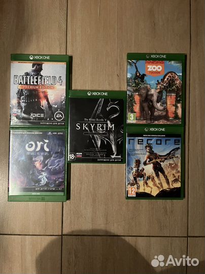 Skyrim для Xbox One + 4 игры