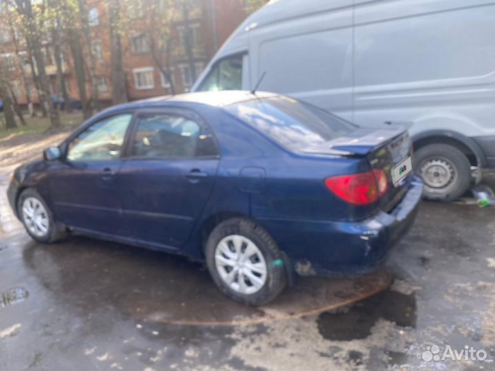 Toyota Corolla 1.8 AT, 2002, 211 000 км