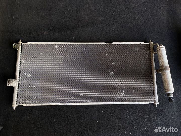 Радиатор кондиционера Nissan Almera N16