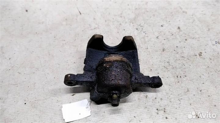 Суппорт передний правый ZAZ Chance 02г