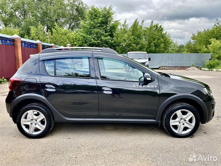 Renault Sandero Stepway 1.6 МТ, 2016, 11 100 км