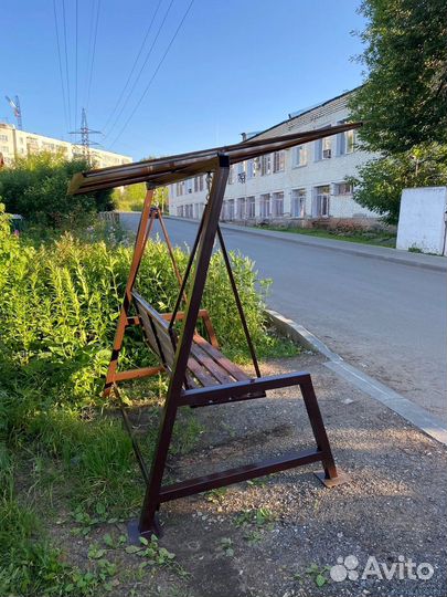 Садовые качели