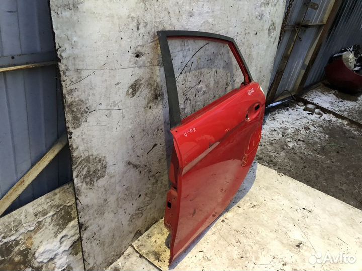 Дверь задняя левая Форд