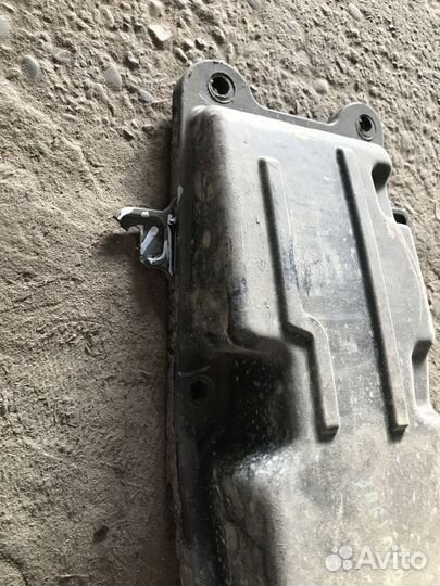 Усилитель заднего бампера Hyundai Tucson