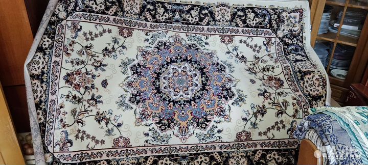 Ковер шерстяной