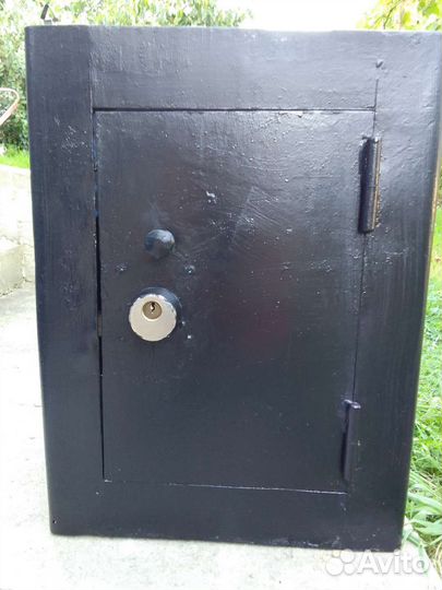 Сейф металлический бу